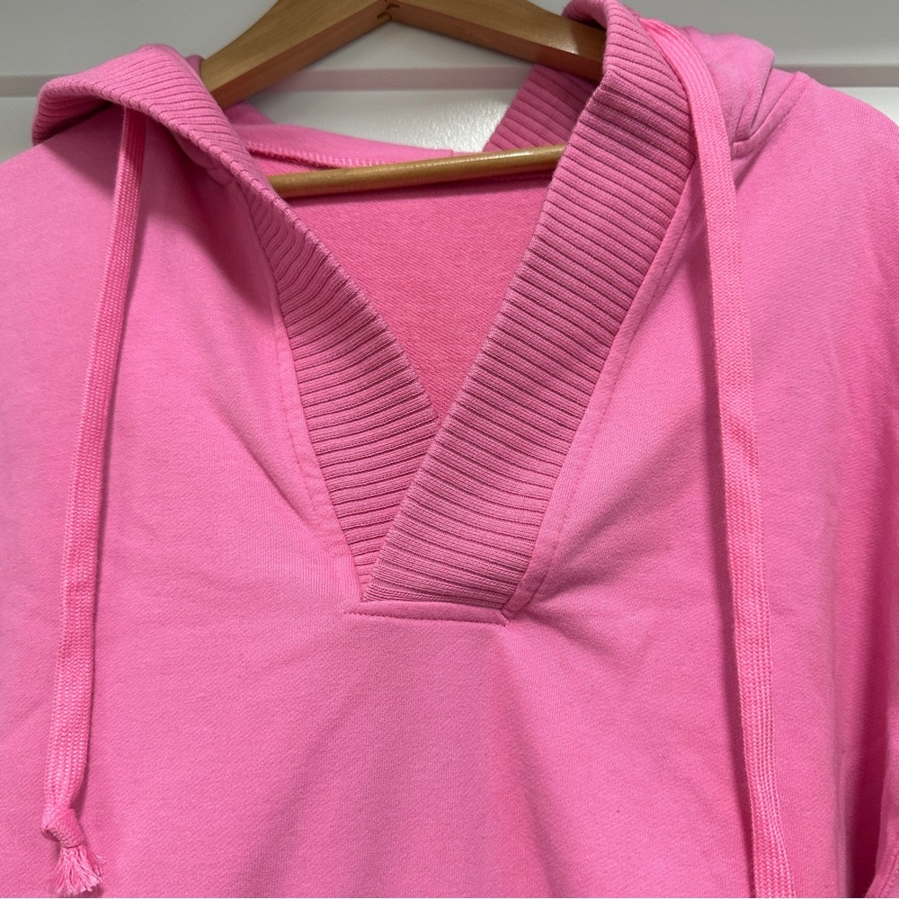 V-Neck Long Sleeve Hooded Sweatshirt Size S - Picture 3 of 10